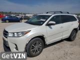 2017 TOYOTA HIGHLANDER XLE