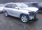 2010 TOYOTA HIGHLANDER LIMITED