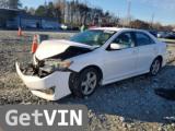 2014 TOYOTA CAMRY SE