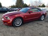 2014 Ford MUSTANG V6