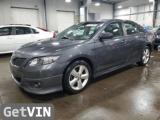 2011 TOYOTA CAMRY SE