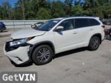 2017 TOYOTA HIGHLANDER XLE