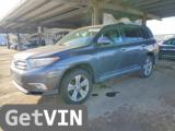 2013 TOYOTA HIGHLANDER LIMITED