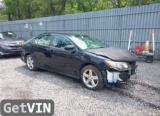 2013 TOYOTA CAMRY SE