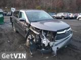 2014 TOYOTA HIGHLANDER LE PLUS