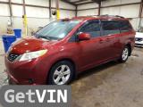 2011 TOYOTA SIENNA LE 8-PASSENGER